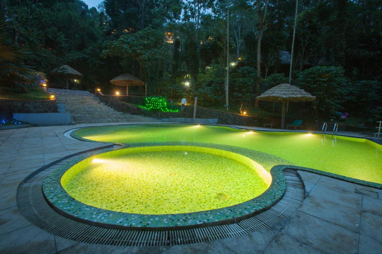ออกซิ้เจน รีสอร์ต - เทกกาดี Hotel เทกคาดี ภายนอก รูปภาพ