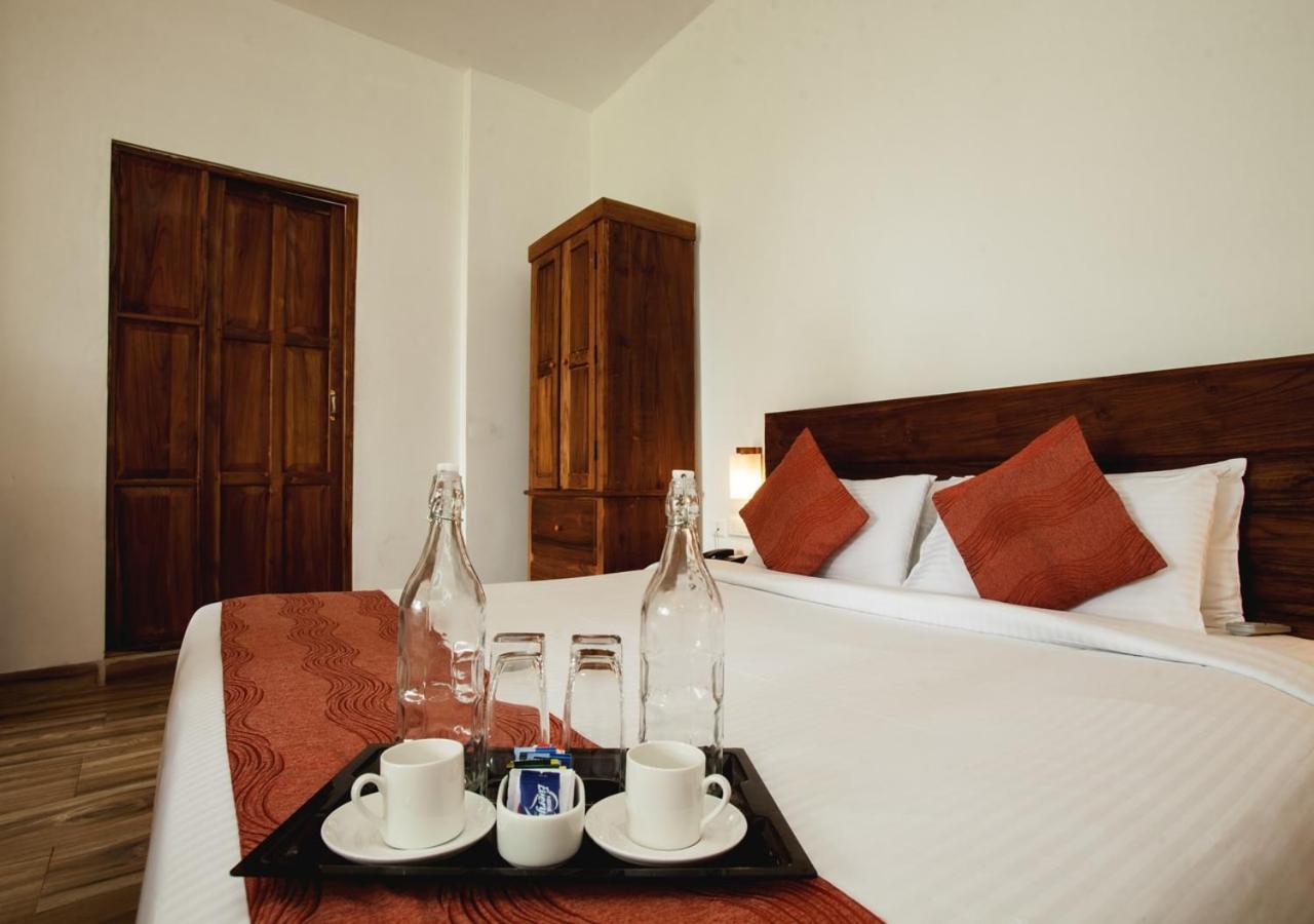 ออกซิ้เจน รีสอร์ต - เทกกาดี Hotel เทกคาดี ภายนอก รูปภาพ